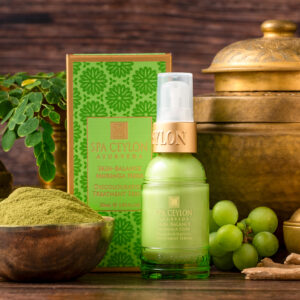 Skin Balance - Moringa Herb Serum, Behandlung gegen Hautverfärbungen und Flecken