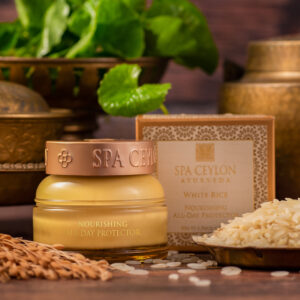 WHITE RICE AYURVEDA – Nährende und schützende Anti-Aging Tagescreme für normale, trockene, sensible und reife Haut